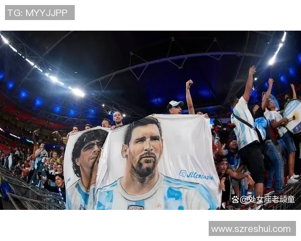 球星情感互动频频登场 足球场外的爱与激情故事